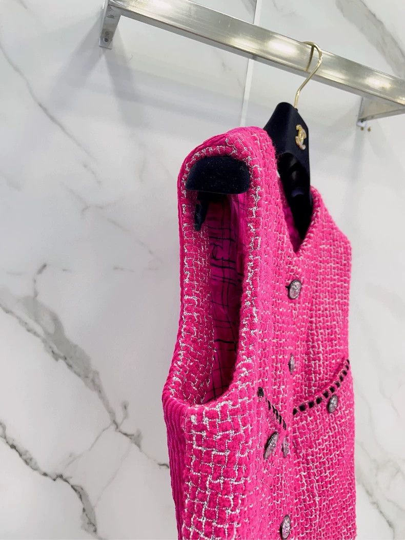 Chanel Chanel Pink Vest Jacket Size 38- DMC Size US M / EU 48-50 / 2 - 6 Thumbnail
