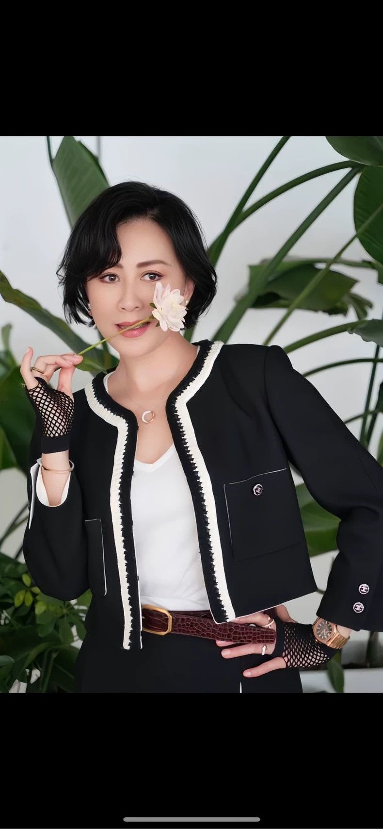 Chanel Chanel Black and White Crop Jacket- DMC Size US M / EU 48-50 / 2 - 8 Thumbnail