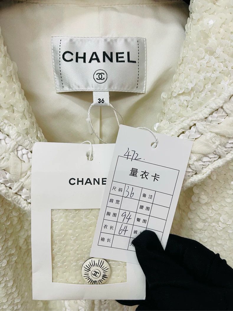 Chanel Chanel White Navy Collar Sequined Jacket- DMC Size US M / EU 48-50 / 2 - 2 Thumbnail