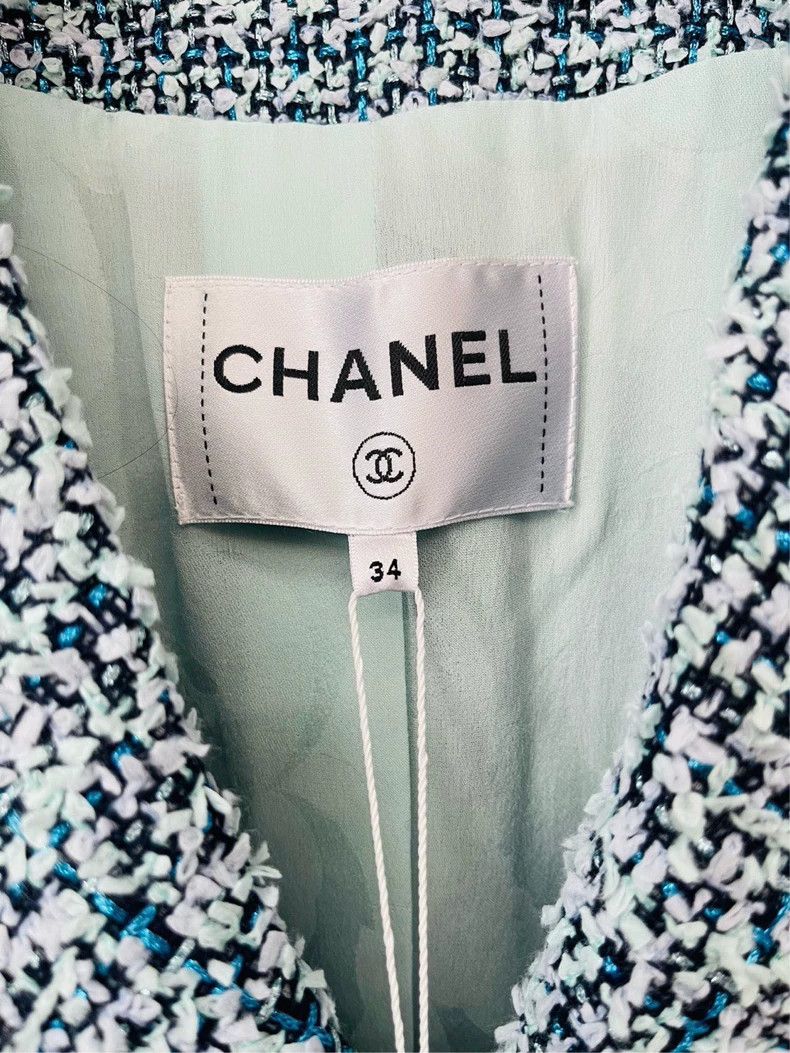 Chanel Chanel Light Blue Tweed Jacket with Wave Hem- DMC Size US M / EU 48-50 / 2 - 4 Thumbnail