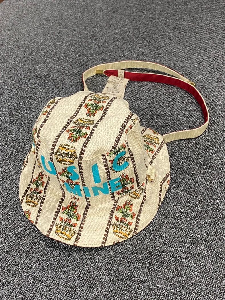 Gucci Gucci Printed Logo Fisherman Hat- DMC Size ONE SIZE - 2 Thumbnail