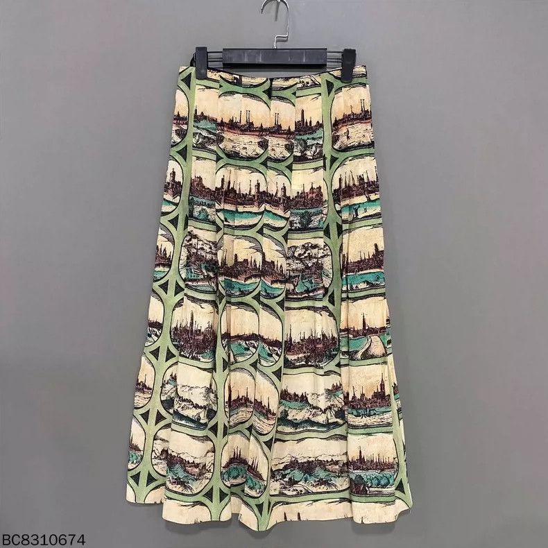 Gucci City Pattern Midi Skirt by GUCCI- DMC Size US 31 - 2 Thumbnail