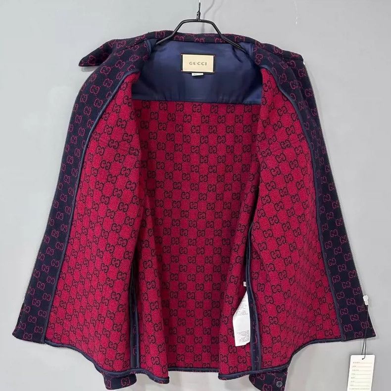 Gucci Gucci Red and Blue Patterned Coat- DMC Size US L / EU 52-54 / 3 - 4 Thumbnail