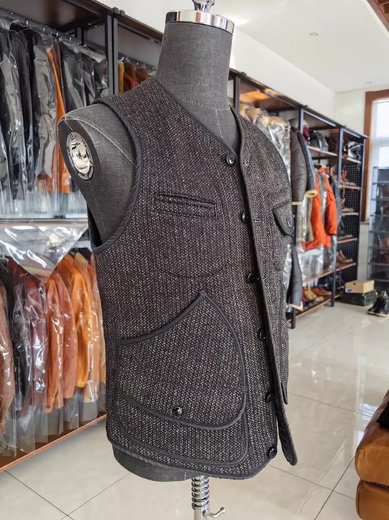 Freewheelers Freewheelers Hunting Style Vest Size 40- DMC Size US M / EU 48-50 / 2 - 3 Thumbnail