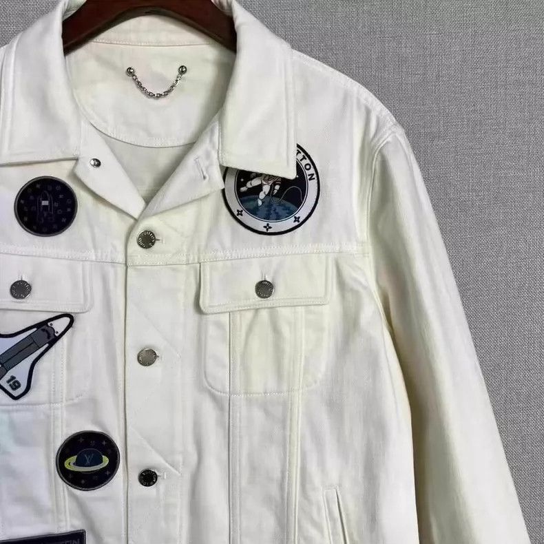 Louis Vuitton Louis Vuitton White Astronaut Embroidered Denim Jacket- DMC Size US L / EU 52-54 / 3 - 3 Thumbnail