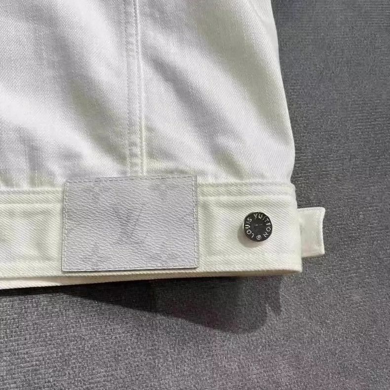 Louis Vuitton Louis Vuitton White Astronaut Embroidered Denim Jacket- DMC Size US L / EU 52-54 / 3 - 6 Thumbnail
