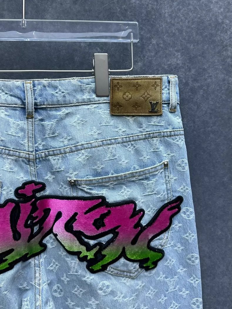 Louis Vuitton Louis Vuitton SS22 Graffiti Denim Pants- DMC Size US 31 - 7 Thumbnail