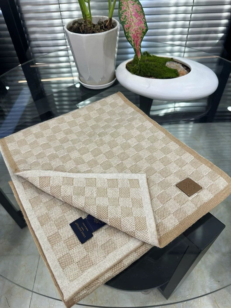 Louis Vuitton Louis Vuitton Neo Petit Damier Scarf- DMC Size ONE SIZE - 6 Thumbnail