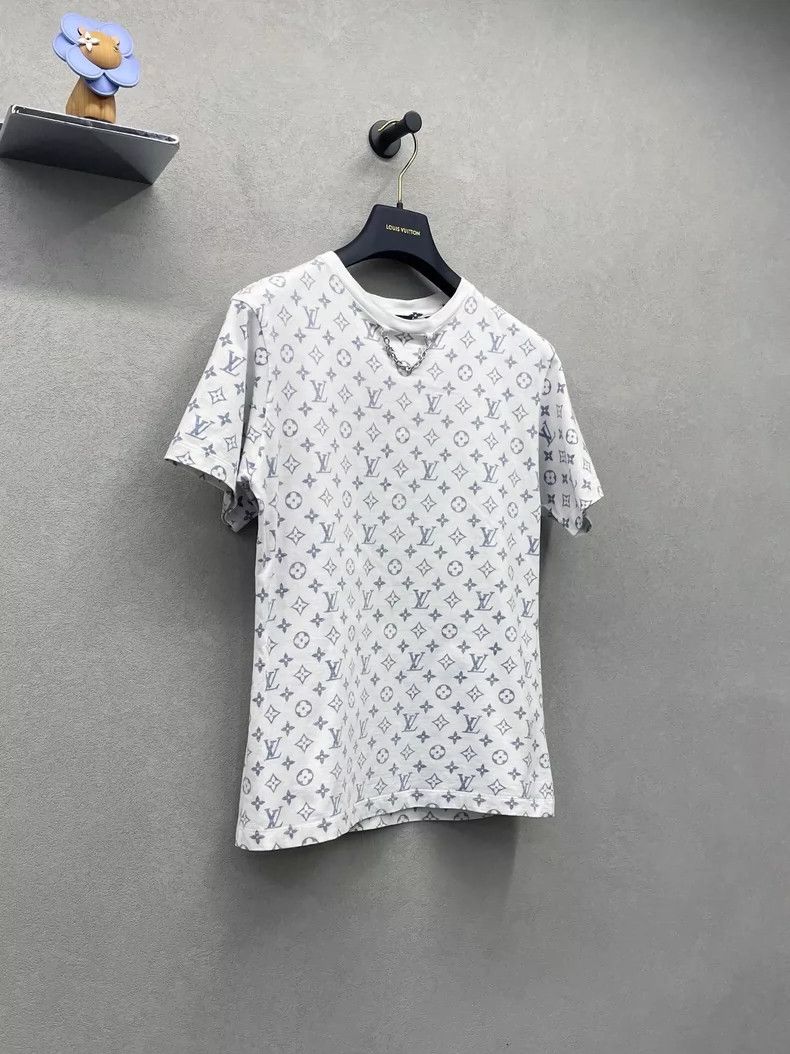 Louis Vuitton Louis Vuitton Logo Short Sleeve T-Shirt- DMC Size US M / EU 48-50 / 2 - 3 Thumbnail