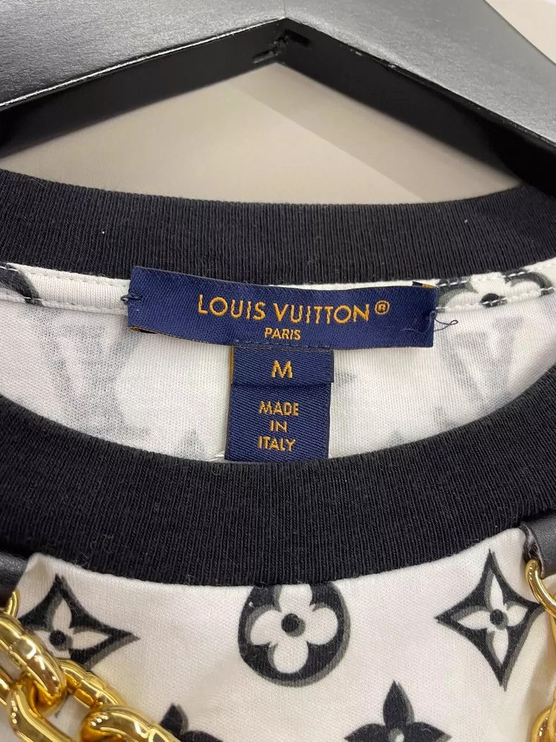 Louis Vuitton Louis Vuitton Logo Short Sleeve T-Shirt- DMC Size US M / EU 48-50 / 2 - 3 Thumbnail