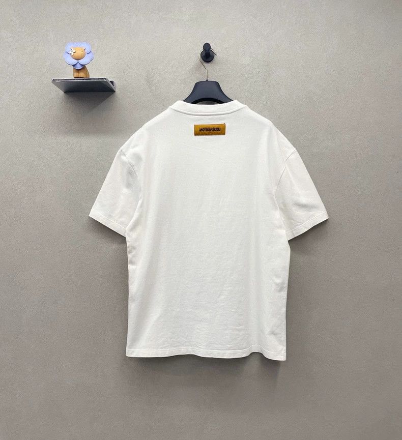 Louis Vuitton Louis Vuitton Pearl Embroidery Casual T-shirt- DMC Size US XXL / EU 58 / 5 - 2 Thumbnail
