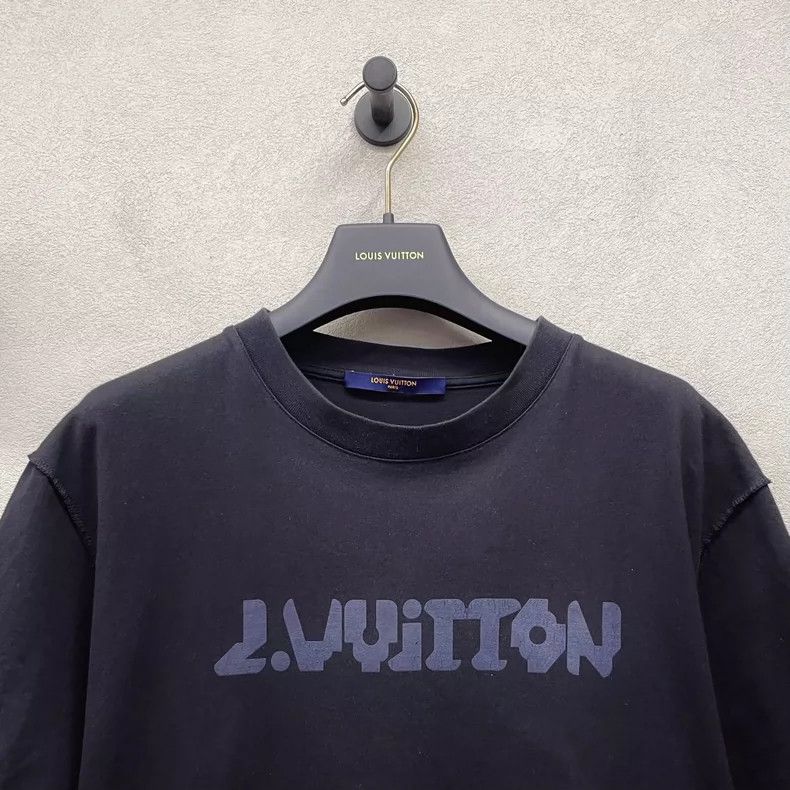 Louis Vuitton LOUIS VUITTON Logo Print Short Sleeve T-Shirt- DMC Size US L / EU 52-54 / 3 - 4 Thumbnail