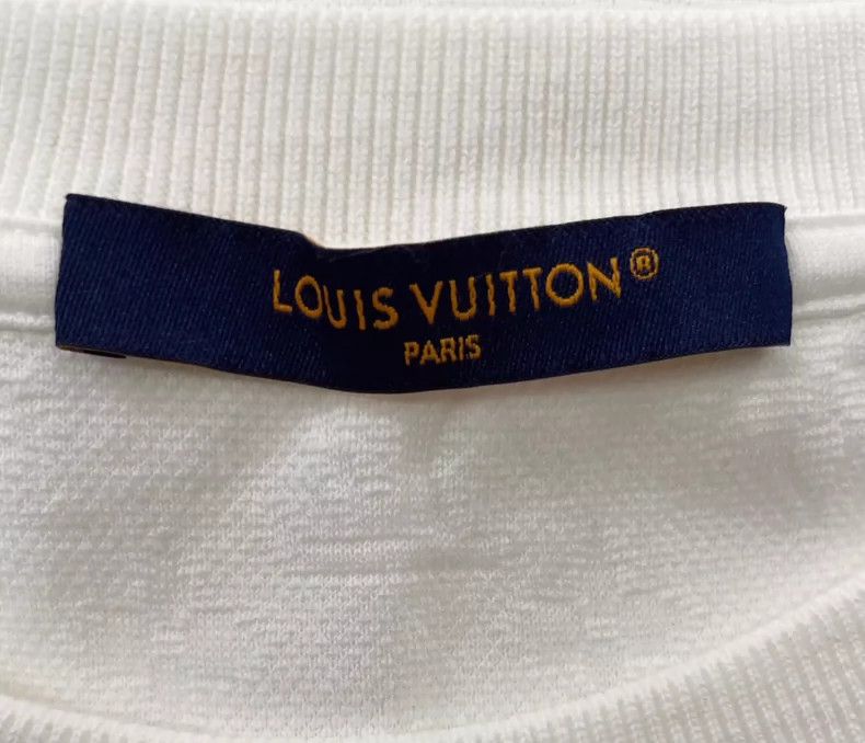 Louis Vuitton White Short Sleeve Shirt with Pocket- DMC Size US XL / EU 56 / 4 - 5 Thumbnail