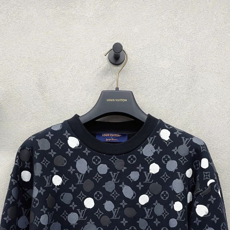 Louis Vuitton Louis Vuitton Dot Pattern Crewneck Sweatshirt- DMC Size US S / EU 44-46 / 1 - 4 Thumbnail
