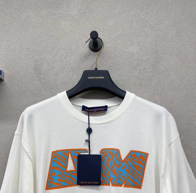 Louis Vuitton Louis Vuitton Short Sleeve Casual T-Shirt- DMC Size US M / EU 48-50 / 2 - 4 Thumbnail