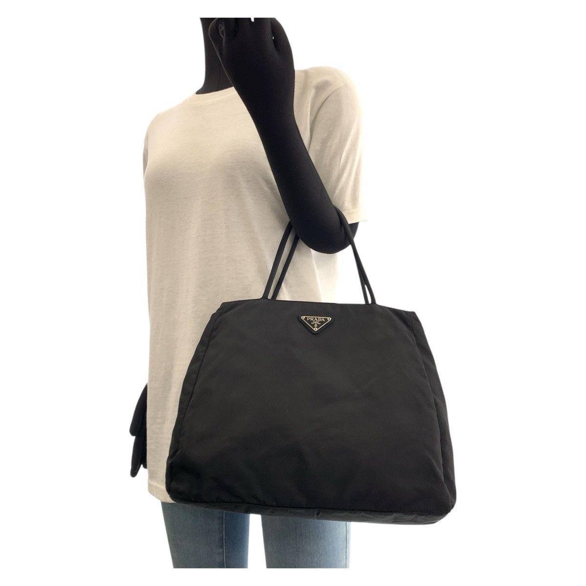 Prada Prada Prada Tessuto Triangle Logo Plate Nylon Tote Bag 501618 Others Tote Bag DUTY FREE for USA Size ONE SIZE - 5 Thumbnail