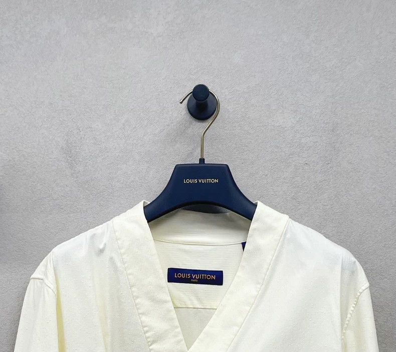 Louis Vuitton Louis Vuitton NIGO Asymmetrical Long Sleeve Shirt- DMC Size US S / EU 44-46 / 1 - 5 Thumbnail