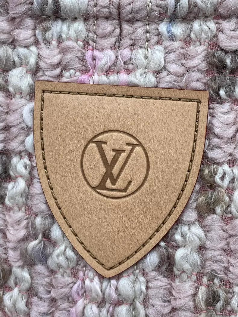 Louis Vuitton Pink Tweed Zip Jacket by Louis Vuitton- DMC Size US S / EU 44-46 / 1 - 4 Thumbnail