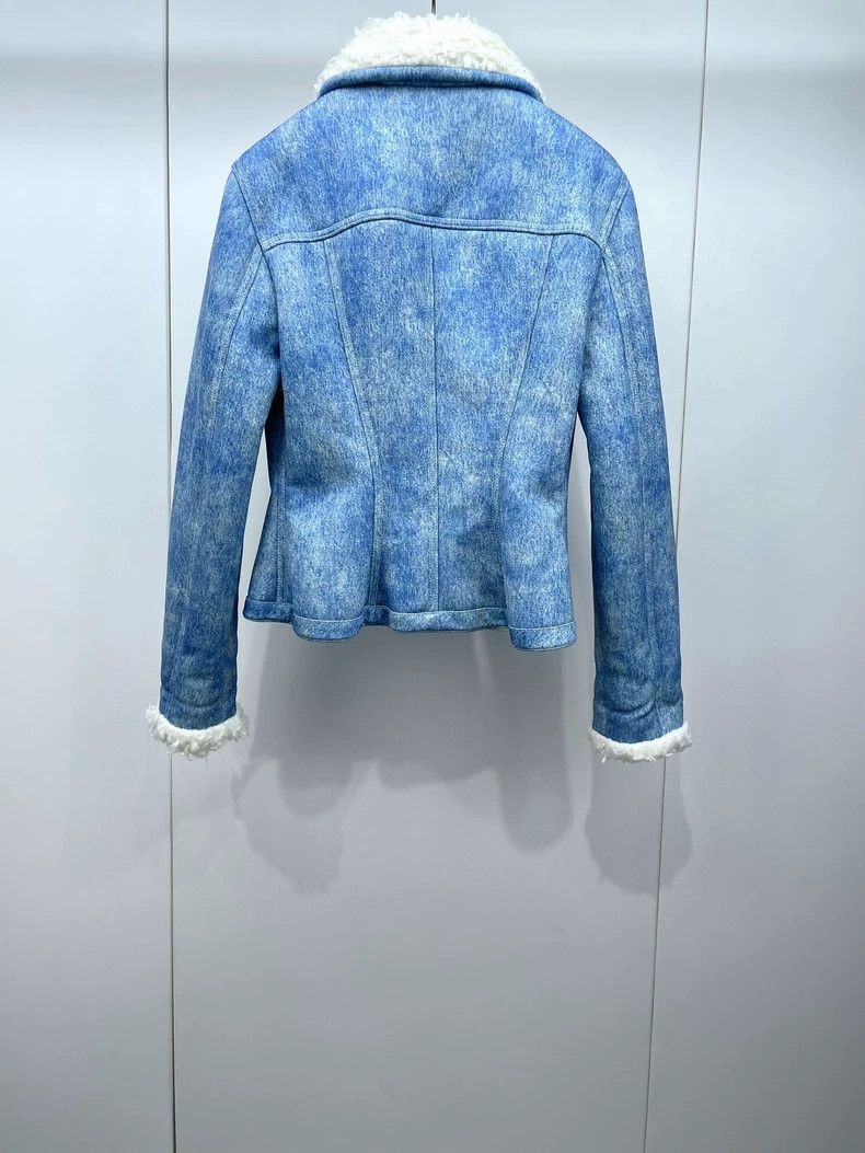 Louis Vuitton Slim Fit Denim Jacket with Fur Collar- DMC Size US S / EU 44-46 / 1 - 2 Thumbnail