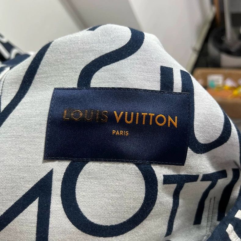 Louis Vuitton Louis Vuitton Full Print Hoodie Jacket- DMC Size US XXL / EU 58 / 5 - 3 Thumbnail
