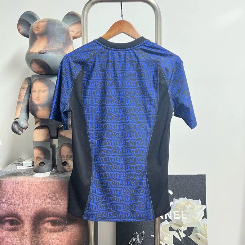 Louis Vuitton Louis Vuitton Printed Short Sleeve Top- DMC Size US XS / EU 42 / 0 - 2 Thumbnail