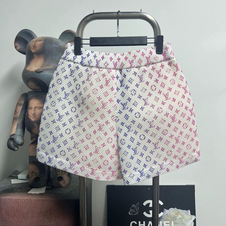 Louis Vuitton Louis Vuitton Neon Print Shorts Size 40- DMC Size US 31 - 2 Thumbnail