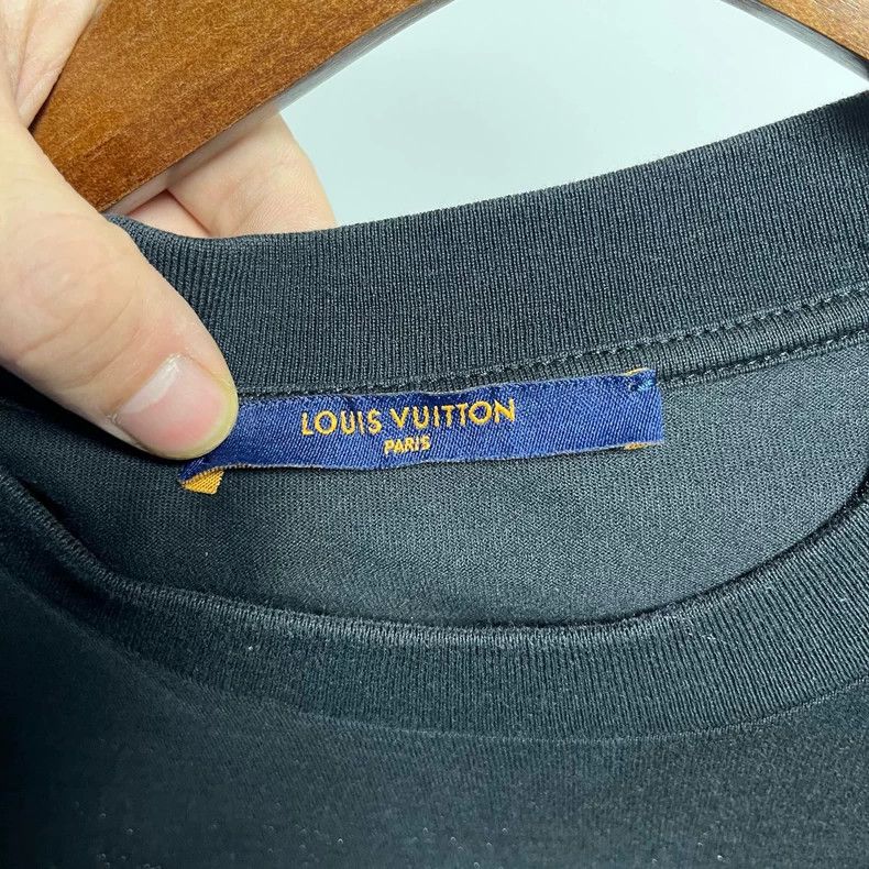 Louis Vuitton Louis Vuitton Black Gradient Short Sleeve Shirt- DMC Size US S / EU 44-46 / 1 - 3 Thumbnail