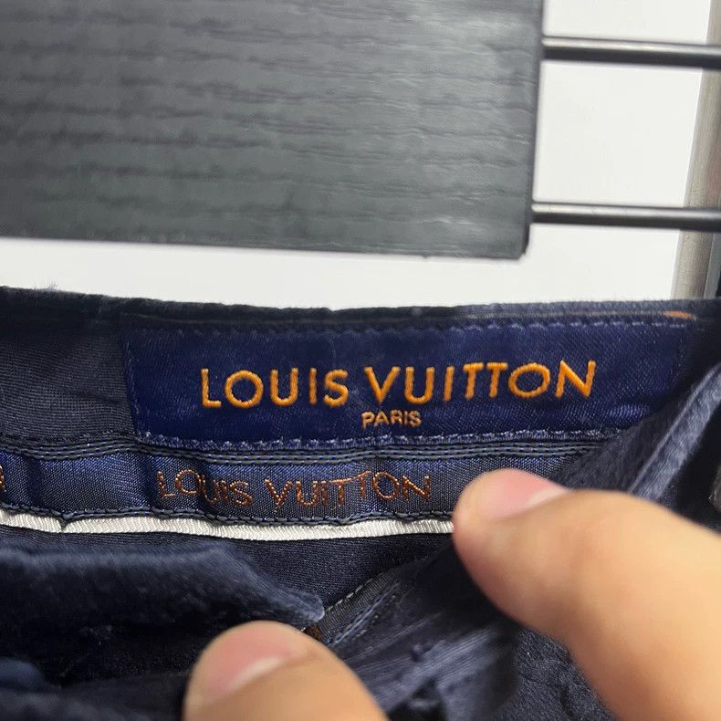 Louis Vuitton Louis Vuitton Full Print Trousers Size 38- DMC Size US 38 / EU 54 - 3 Thumbnail