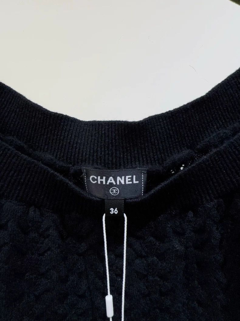 Chanel Chanel Black Off-Shoulder Sweater with Tag- DMC Size US S / EU 44-46 / 1 - 3 Thumbnail