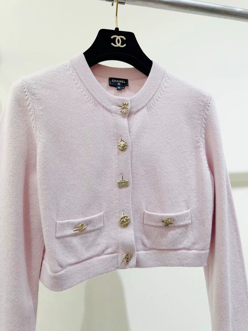 Chanel Chanel Pink Badge Button Cardigan Sweater- DMC Size US S / EU 44-46 / 1 - 2 Thumbnail