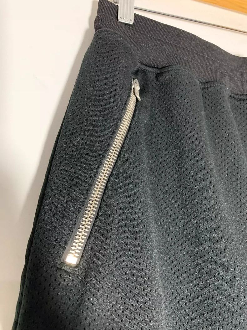 Fear of God Fear of God Black Athletic Shorts- DMC Size US 36 / EU 52 - 5 Thumbnail