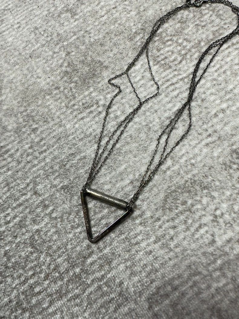 Undercover Triangular Chain Necklace with Unique Design- DMC Size ONE SIZE - 2 Thumbnail