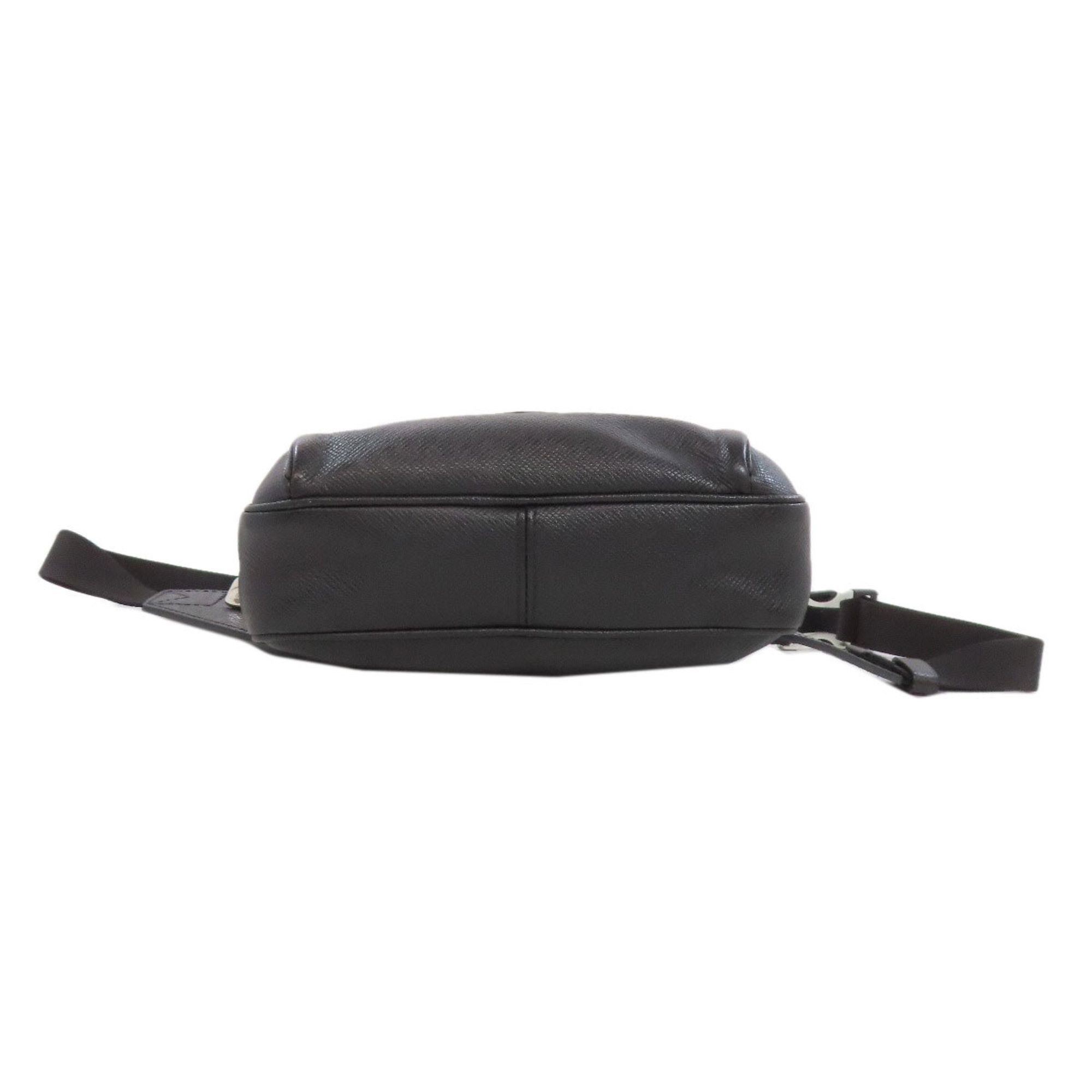 Louis Vuitton Louis Vuitton Outdoor shoulder Size ONE SIZE - 11 Thumbnail