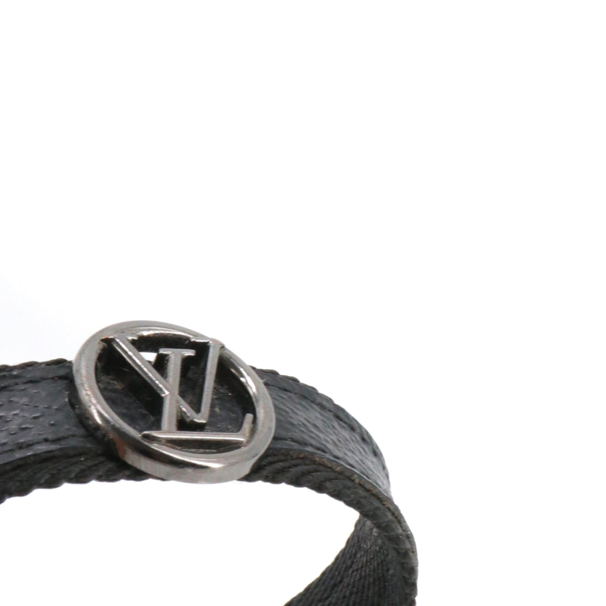 Louis Vuitton LOUIS VUITTON - LV Circle Louis Vuitton bracelet in eclipse monogram canvas Size ONE SIZE - 4 Thumbnail