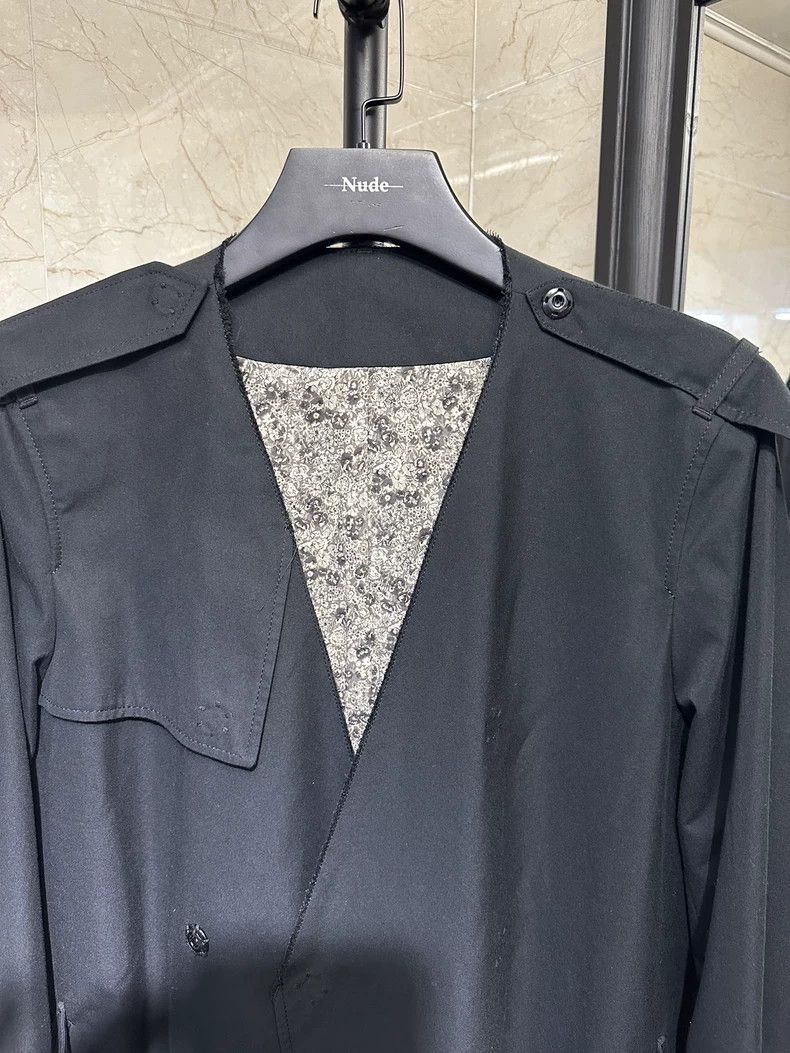 Number (N)ine Double-breasted trench coat with nude design- DMC Size US L / EU 52-54 / 3 - 4 Thumbnail