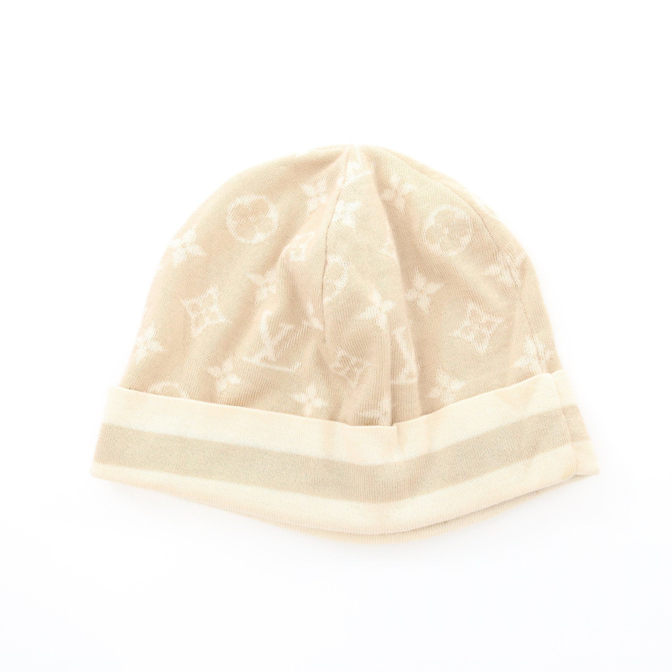 Louis Vuitton Louis Vuitton Monogram Beanie Cashmere Silk Beige Size ONE SIZE - 2 Thumbnail
