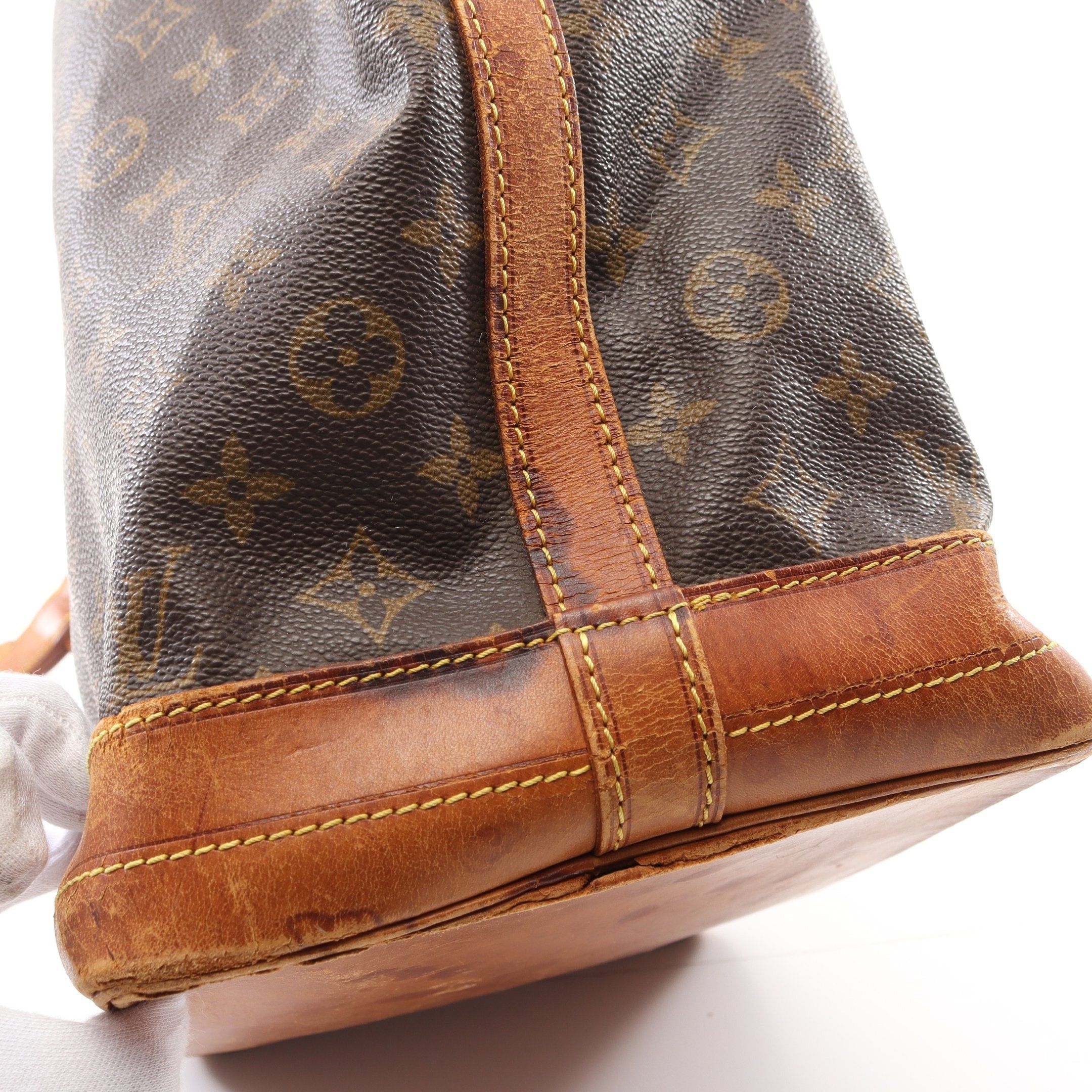 Louis Vuitton Louis Vuitton Noe Monogram Shoulder Bag Leather Brown Size ONE SIZE - 7 Thumbnail