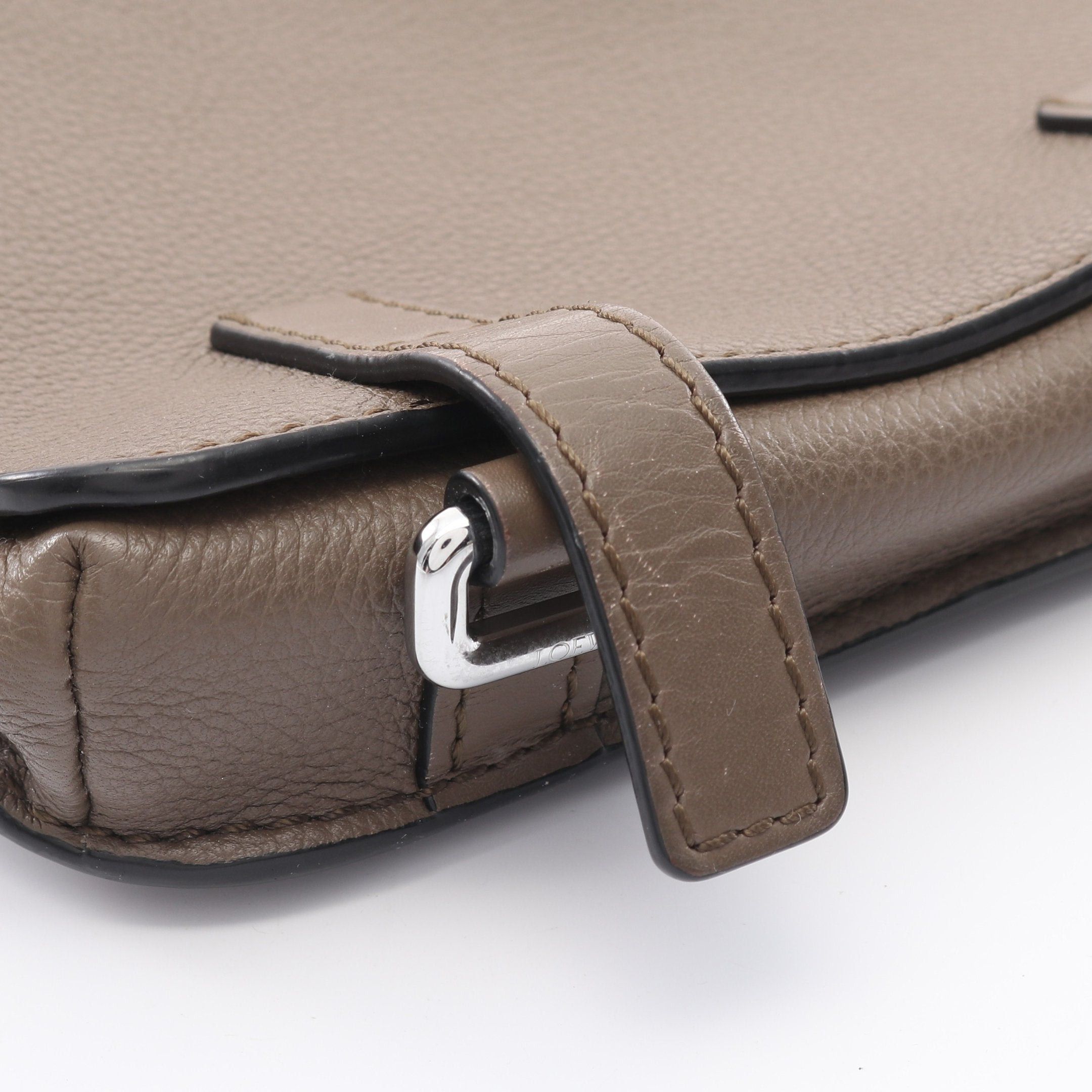 Loewe Loewe Military Bum Bag Anagram Waist Body Leather Gray Brown Size ONE SIZE - 12 Thumbnail