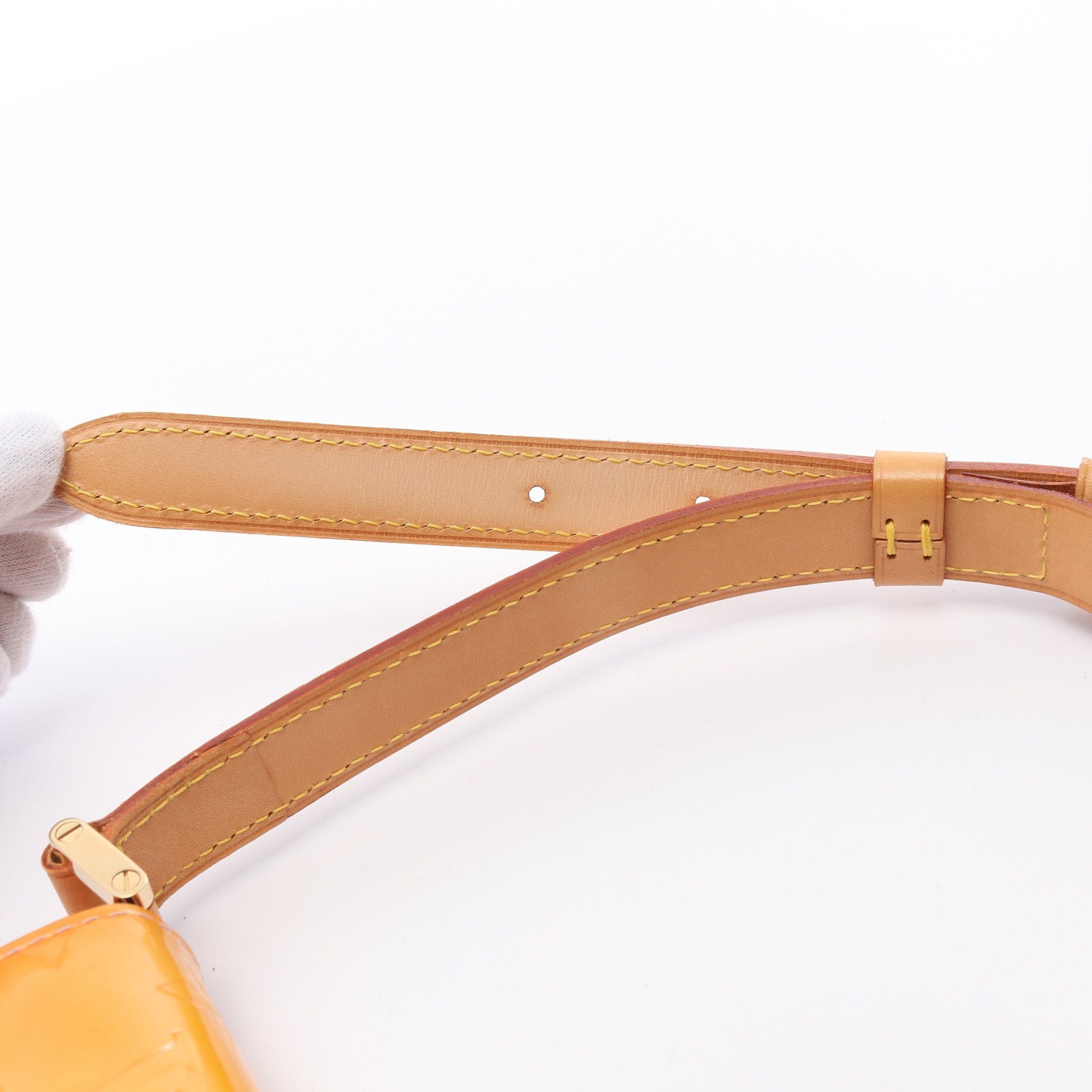 Louis Vuitton Louis Vuitton Thompson Street Monogram Verni Rose Shoulder Bag Leather Light Pink Size ONE SIZE - 11 Thumbnail
