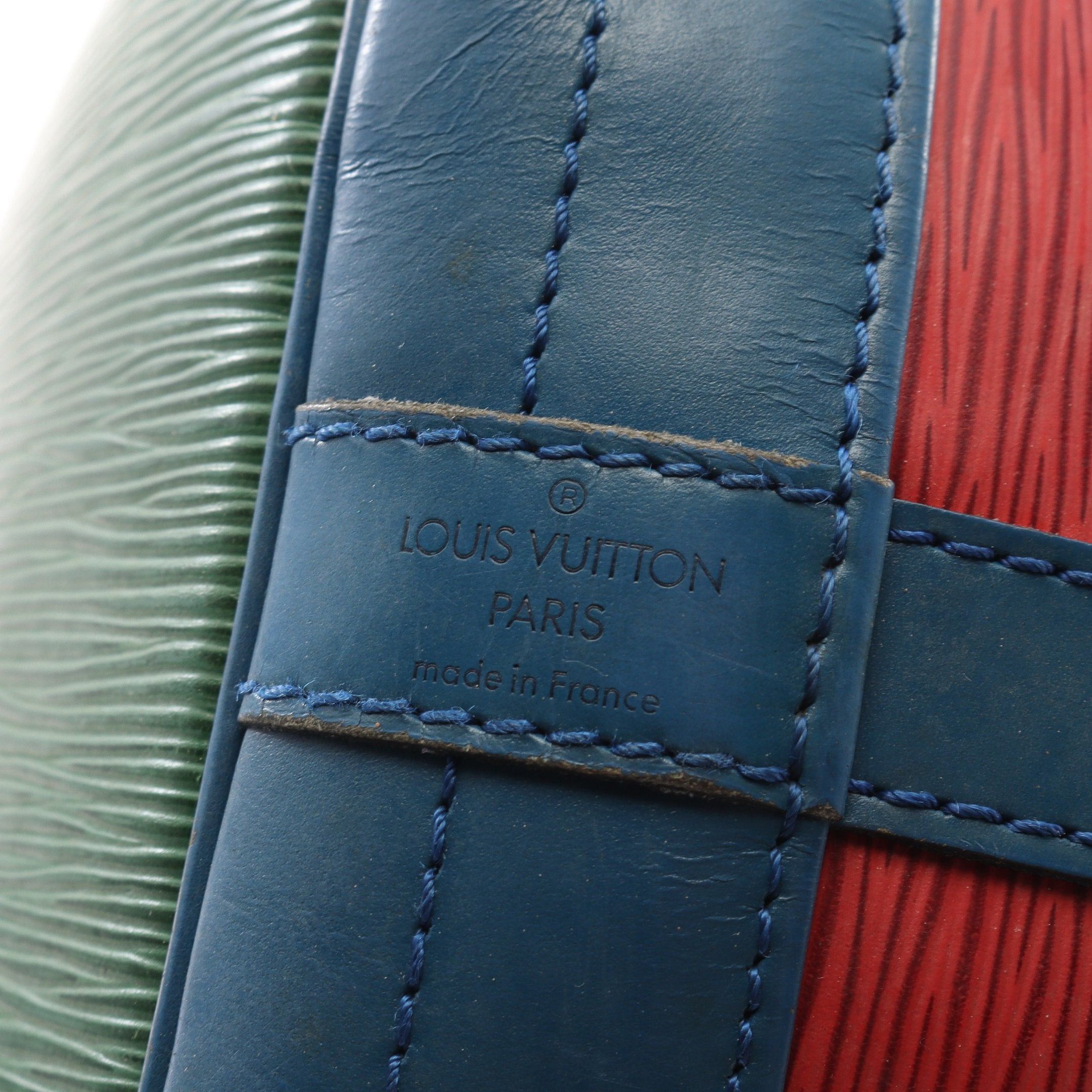 Louis Vuitton Louis Vuitton Noe Epi Castilian Red Toledo Blue Borneo Green Shoulder Bag Leather Size ONE SIZE - 4 Thumbnail