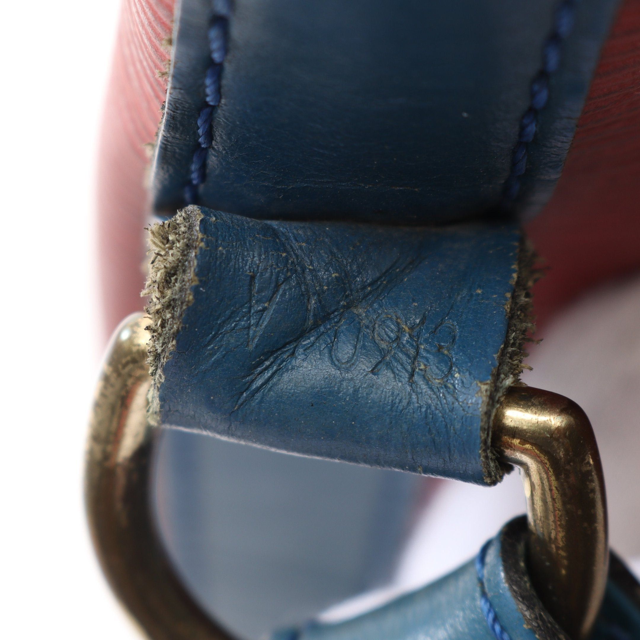 Louis Vuitton Louis Vuitton Noe Epi Castilian Red Toledo Blue Borneo Green Shoulder Bag Leather Size ONE SIZE - 5 Thumbnail