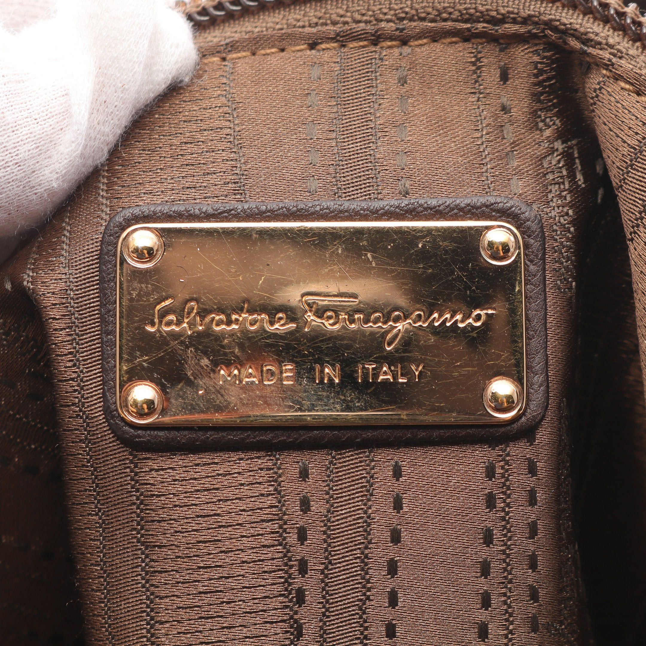 Salvatore Ferragamo Salvatore Ferragamo Vala Handbag Leather Patent Dark Brown Size ONE SIZE - 4 Thumbnail