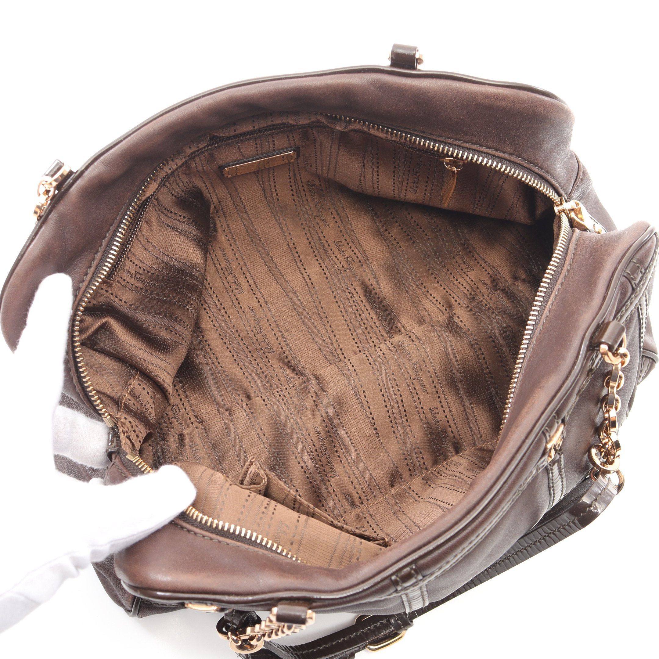 Salvatore Ferragamo Salvatore Ferragamo Vala Handbag Leather Patent Dark Brown Size ONE SIZE - 3 Thumbnail