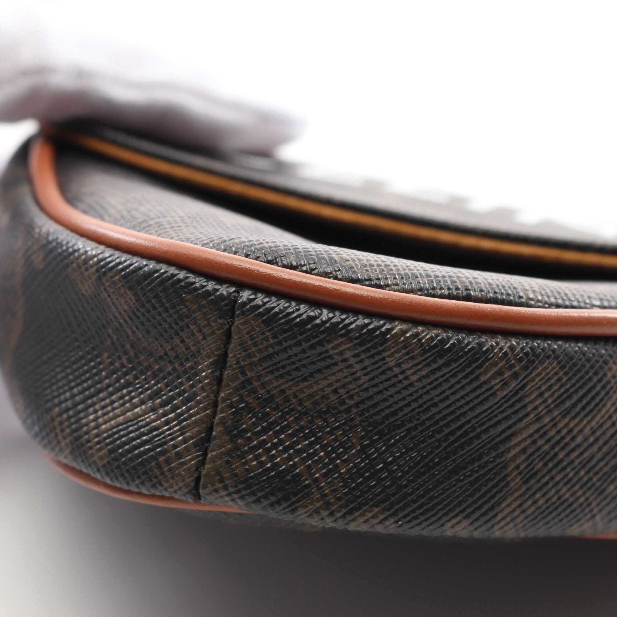 Celine Celine Triomphe Triangle Mini Shoulder Bag Leather Dark Brown Size ONE SIZE - 6 Thumbnail