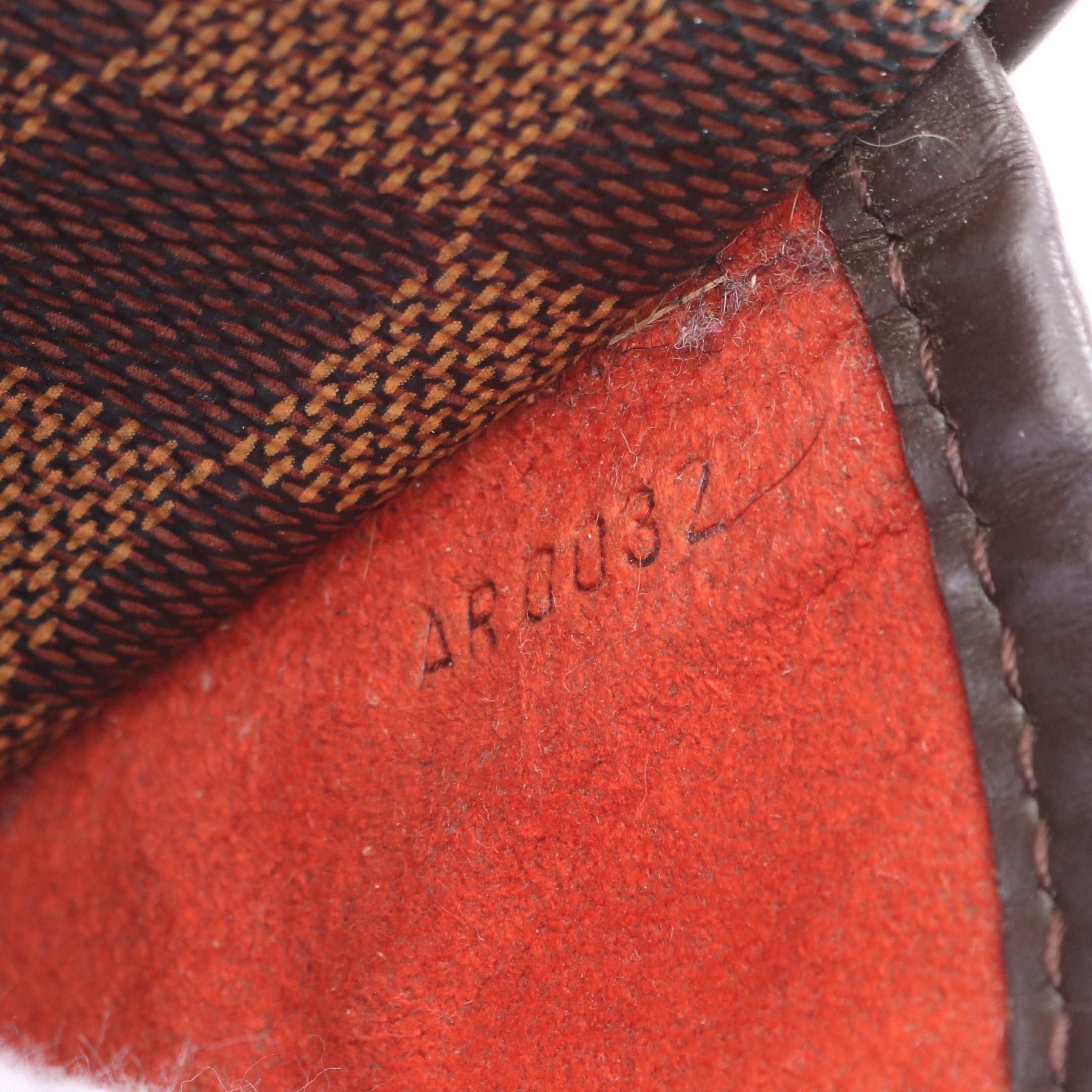 Louis Vuitton Louis Vuitton Saria Horizontal Damier Ebene Handbag Leather Brown Size ONE SIZE - 5 Thumbnail