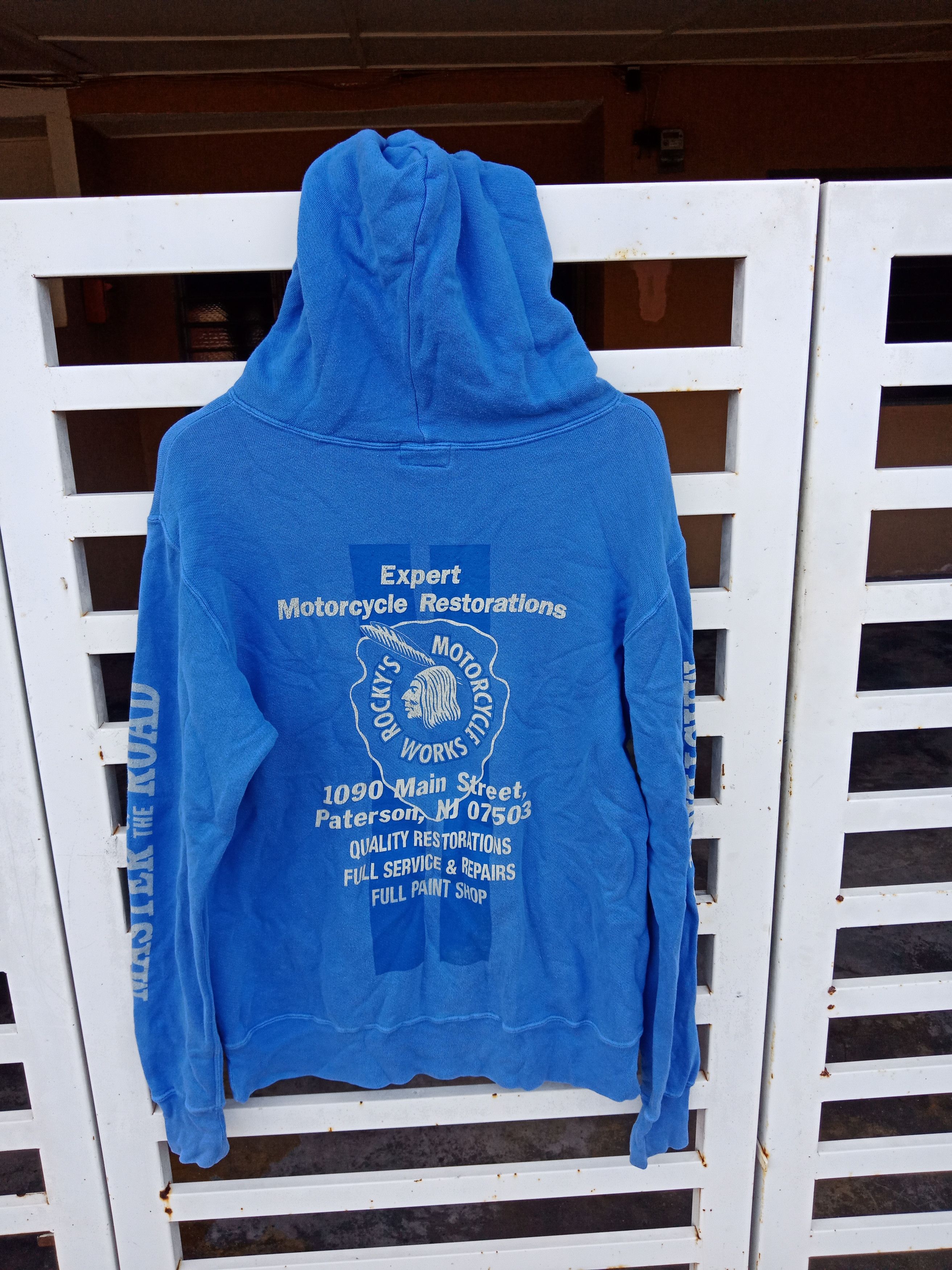 Indian Motorcycle Indian Motorcycle Spell Out Big Logo Hoodie Made in Canada Size US M / EU 48-50 / 2 - 1 Thumbnail