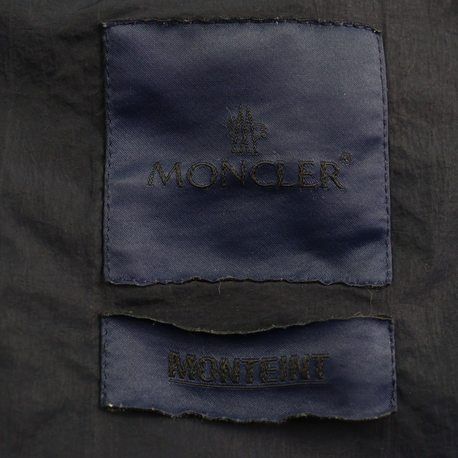 Moncler Moncler Moncler TOUQUES GIUBBOTTO Nylon Jacket Others Outerwear F10911A72160 53705 DUTY FREE for USA Size ONE SIZE - 10 Thumbnail