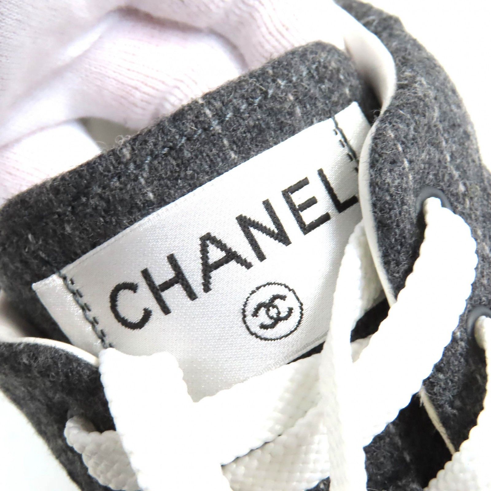 Chanel Chanel Chanel COCO Mark Stripe Pattern Wool Sneakers Others Shoes G46012 Size ONE SIZE - 10 Thumbnail
