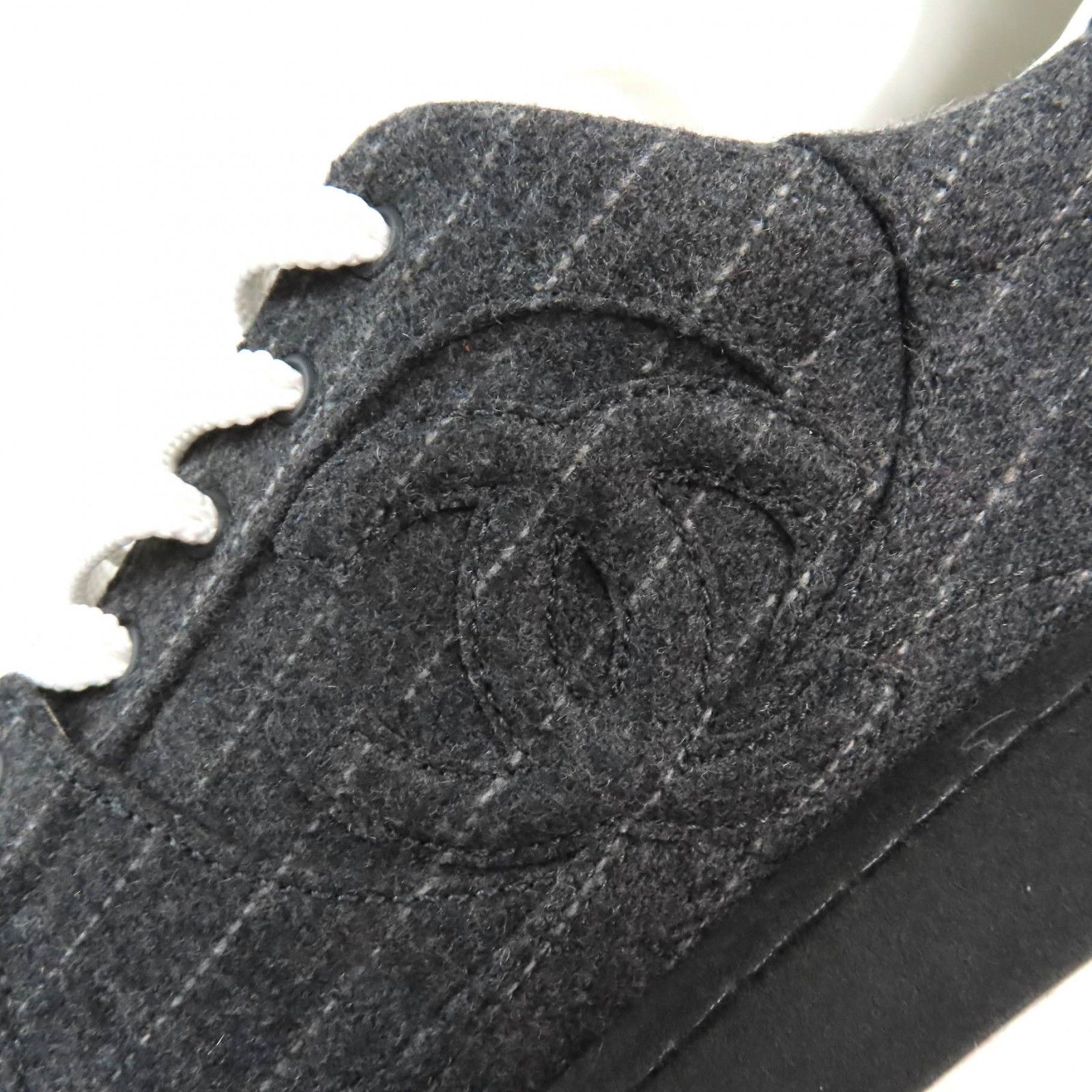 Chanel Chanel Chanel COCO Mark Stripe Pattern Wool Sneakers Others Shoes G46012 Size ONE SIZE - 9 Thumbnail