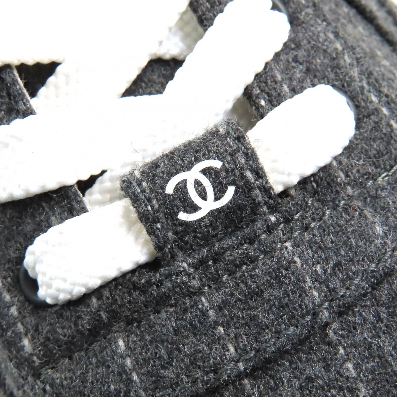 Chanel Chanel Chanel COCO Mark Stripe Pattern Wool Sneakers Others Shoes G46012 Size ONE SIZE - 11 Thumbnail